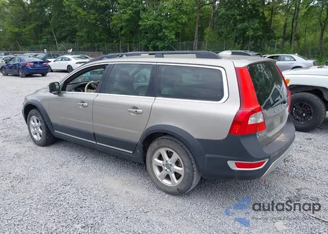 2013 Volvo Xc70 3.2 Premier z USA, uszkodzony, nr VIN YV4940BZ6D1160291